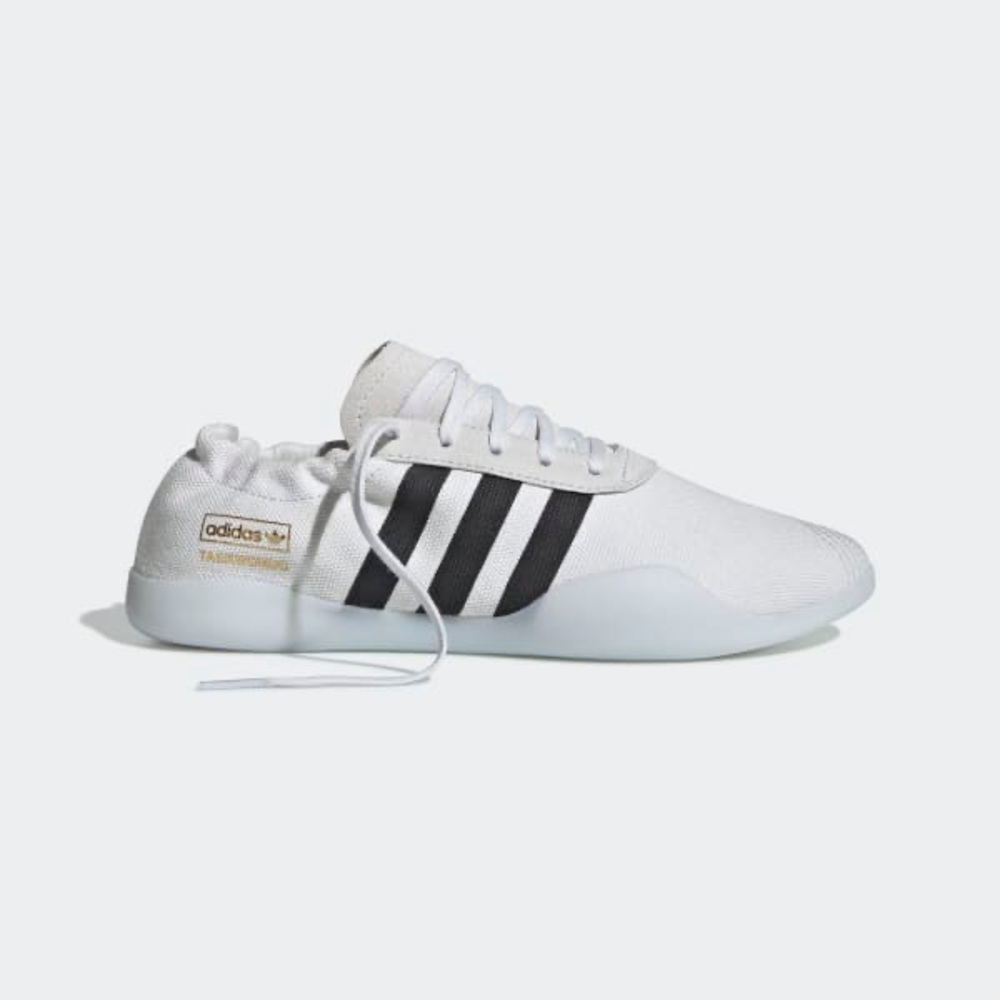 Adidas Taekwondo sneakers size 6.5 NWTs